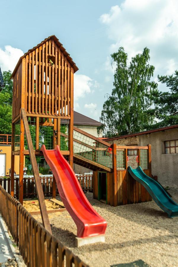 Penzion La Piccolina Nový Bor Exterior foto